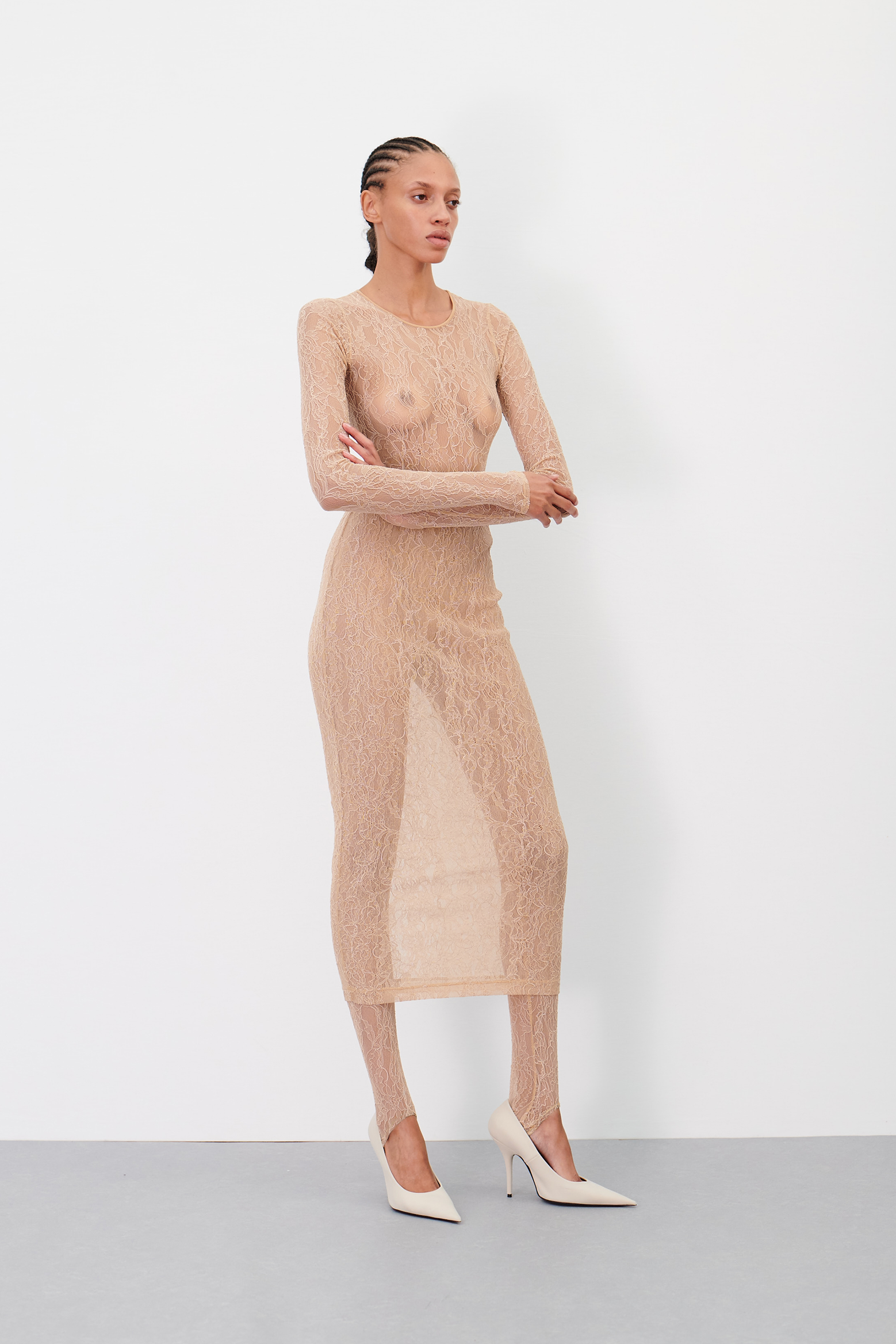 WARDROBE.NYC LACE LONG SLEEVE DRESS | THE NEW TREND