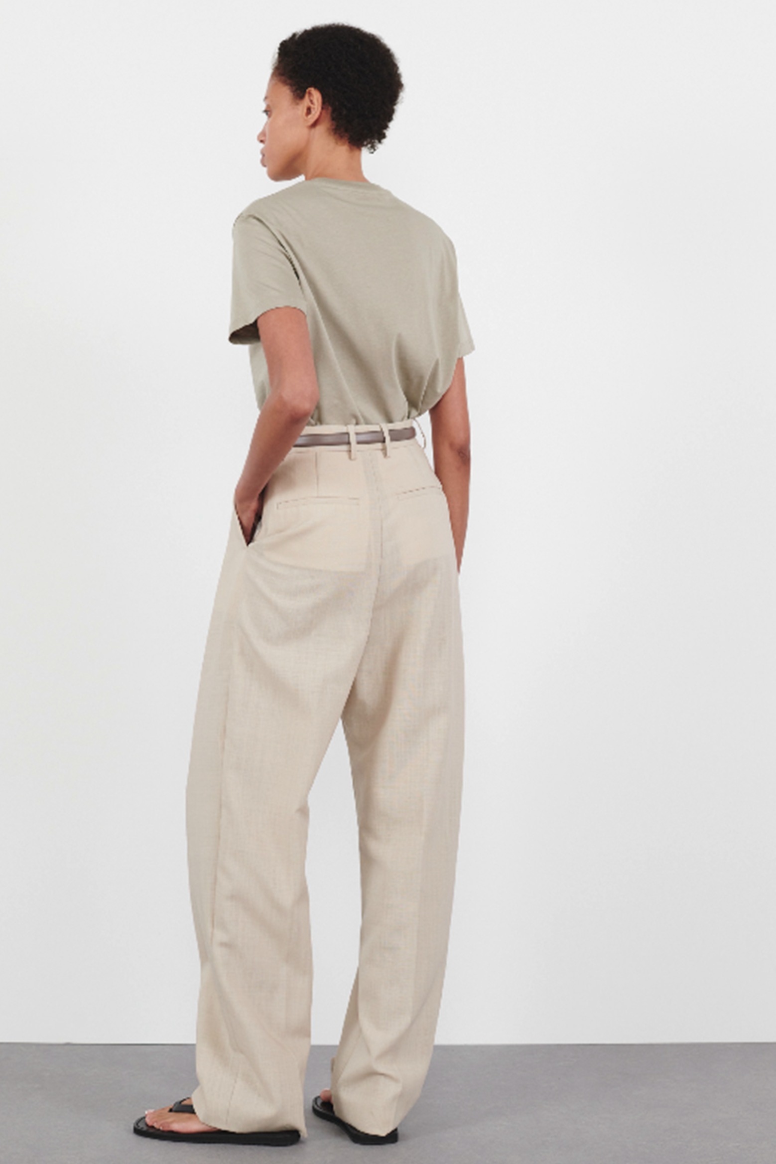 LIGHT MID RISE TROUSER