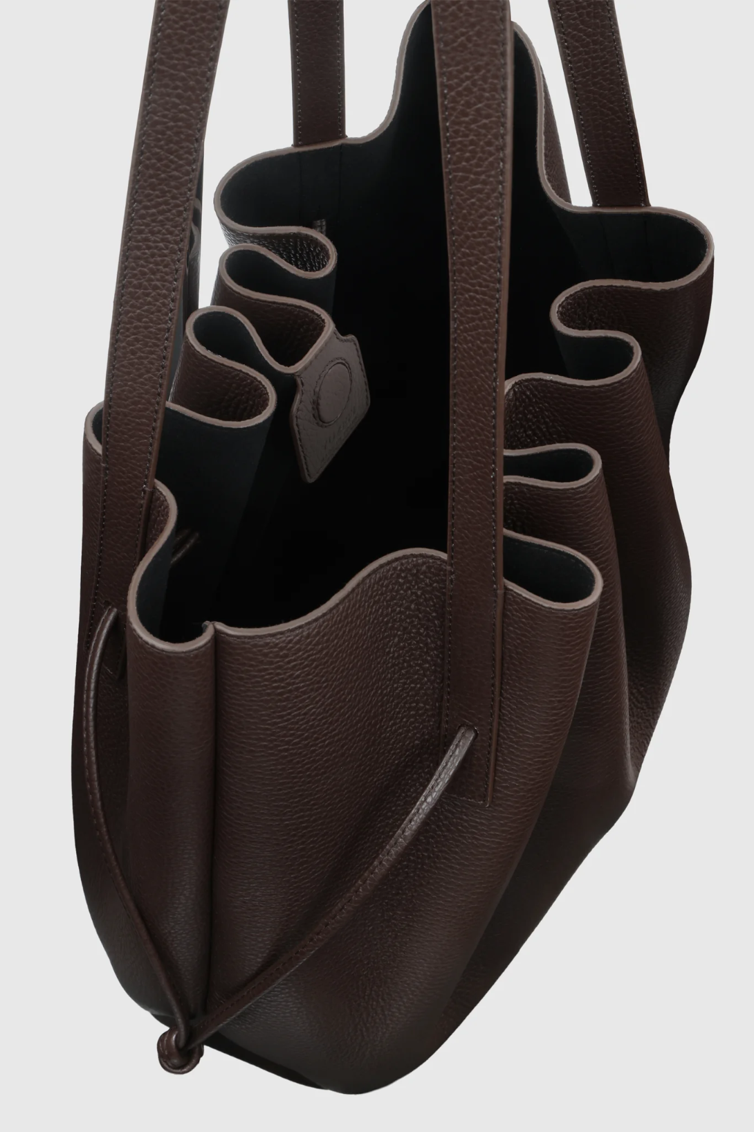 SCALLOP TOTE