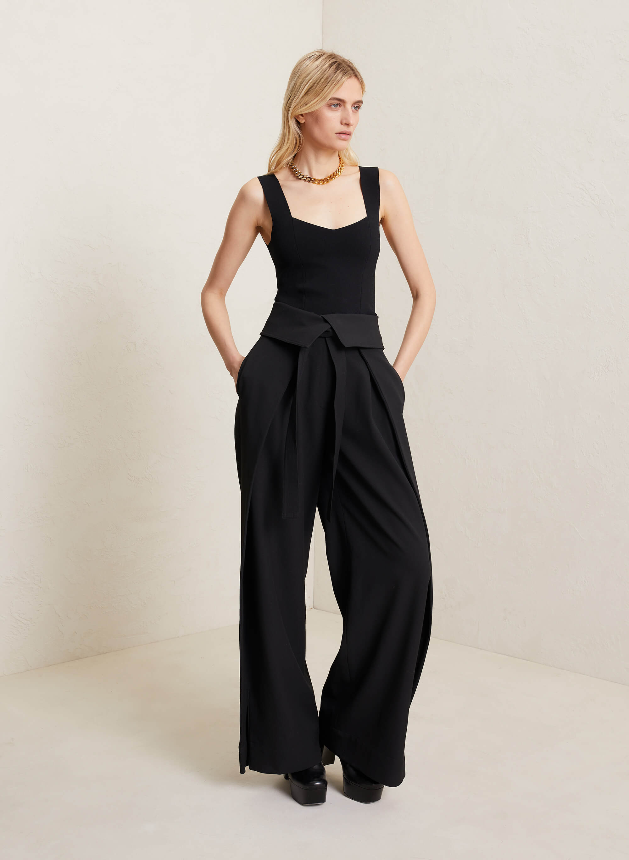 ALC Emilio Pant in Black from The New Trend