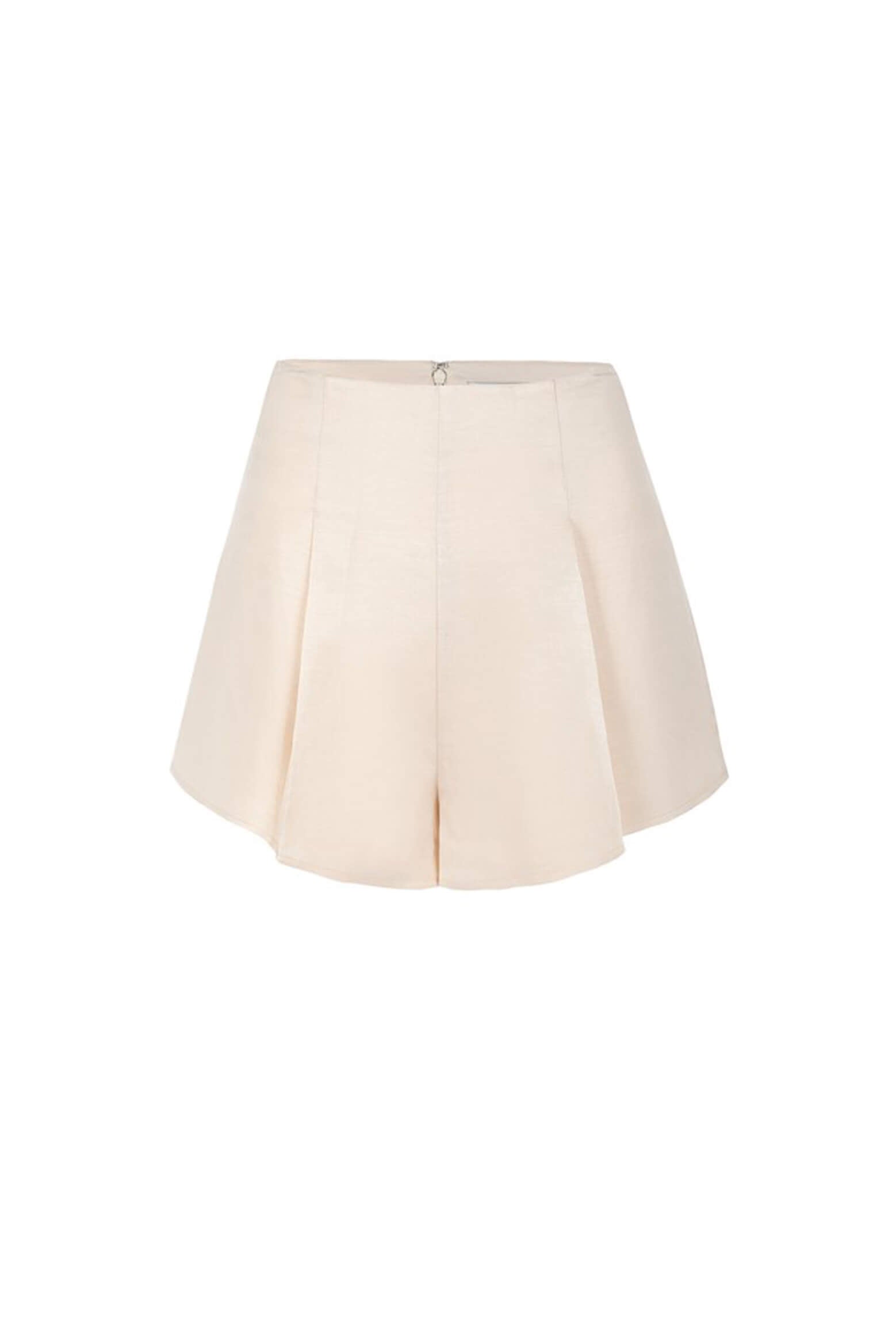 Auteur Studio Heather Shorts in Cream from The New Trend