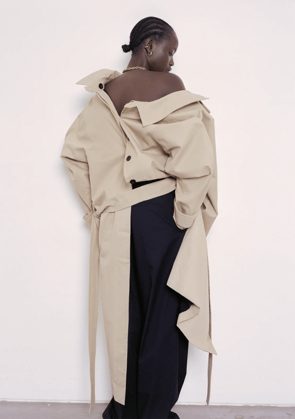 Esse Trench in Khaki available at TNT The New Trend Australia. Free shipping on orders over $300 AUD.